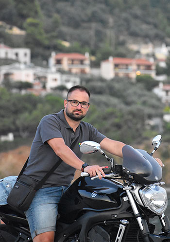 Τριαντάφυλλος